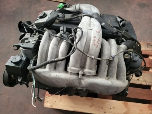 complete engine for Mercedes-Benz E-Class (W210) 300 D